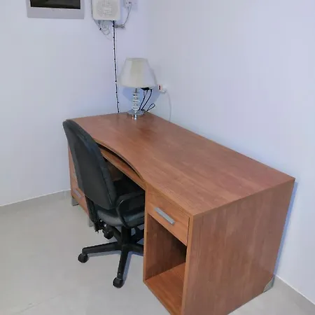 Apartment Quiet Comfort 3-bedroom - Ideal For Families And Business - Near Airport