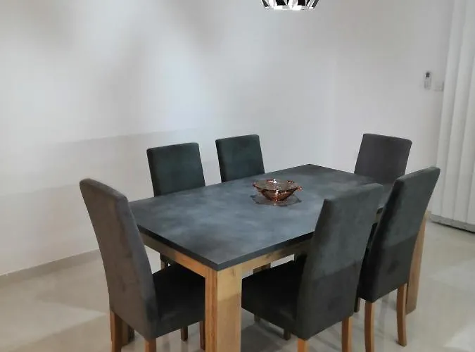 Quiet Comfort 3-bedroom - Ideal For Families And Business - Near Airport * Luqa