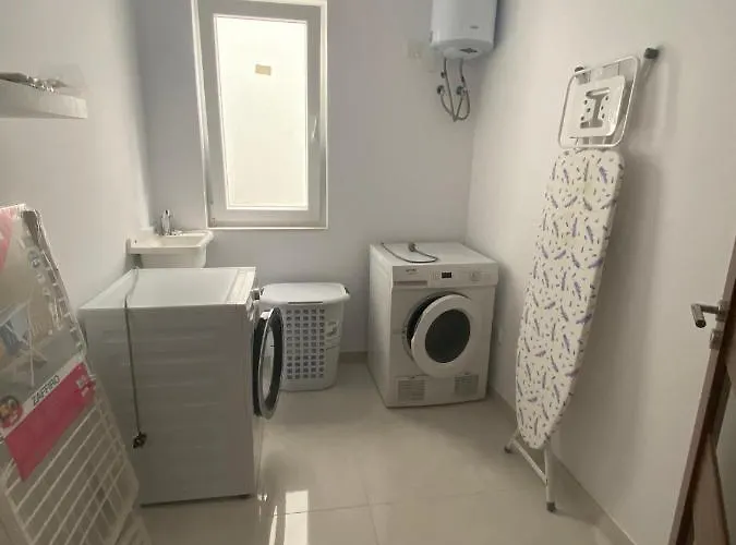 Quiet Comfort 3-bedroom - Ideal For Families And Business - Near Airport